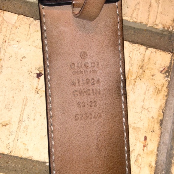 GUCCI - Signature Leather Belt - 80-32 - Picture 5 of 16